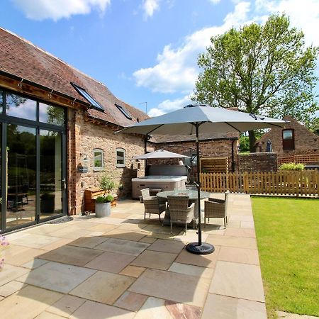 The Cart House - Beautiful Contemporary Barn - Hot Tub Apartment Bridgnorth Exterior foto