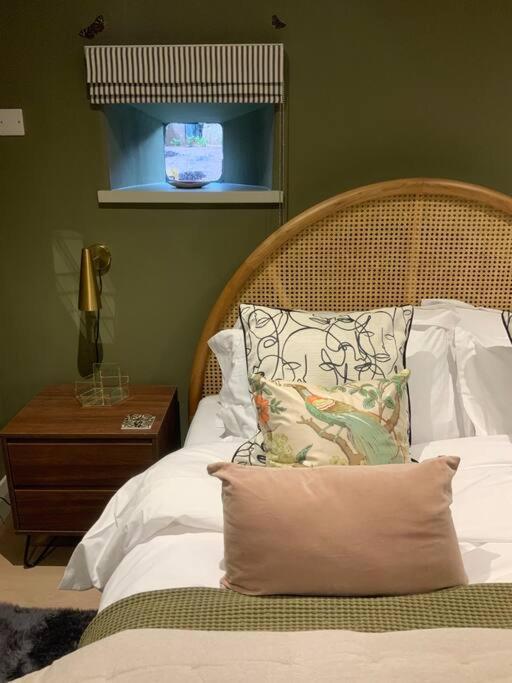 The Cart House - Beautiful Contemporary Barn - Hot Tub Apartment Bridgnorth Exterior foto